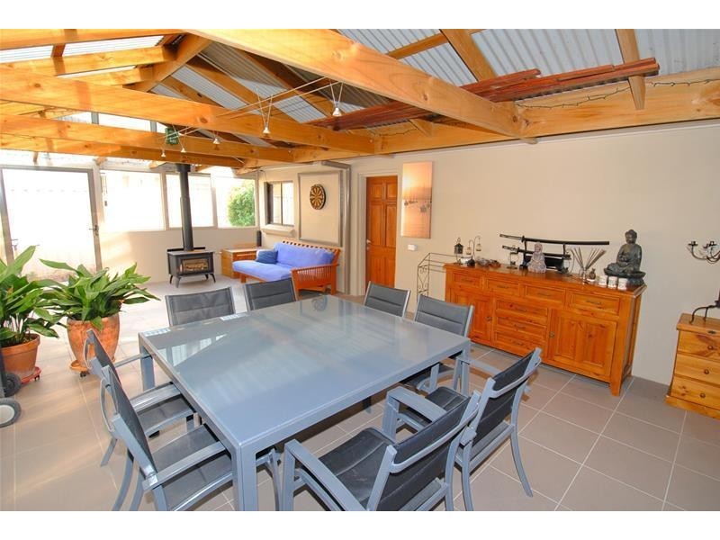 2 Chapman Street, Callala Bay NSW 2540