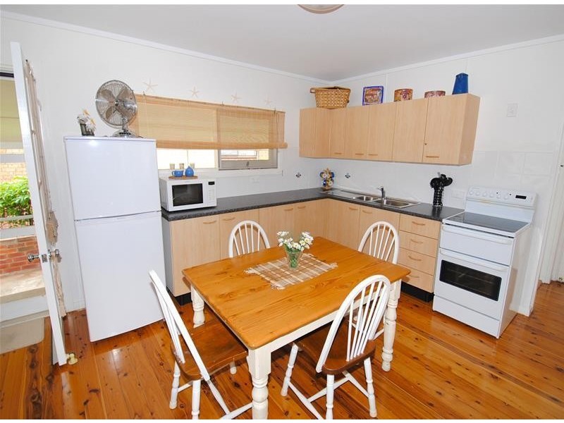 90 Queen Mary Street, Callala Beach NSW 2540