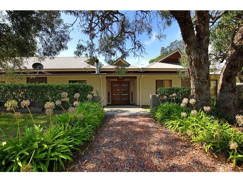 86 Greenbank Grove, Culburra Beach NSW 2540