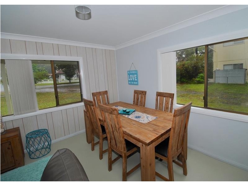 25 Sydney Avenue, Callala Bay NSW 2540