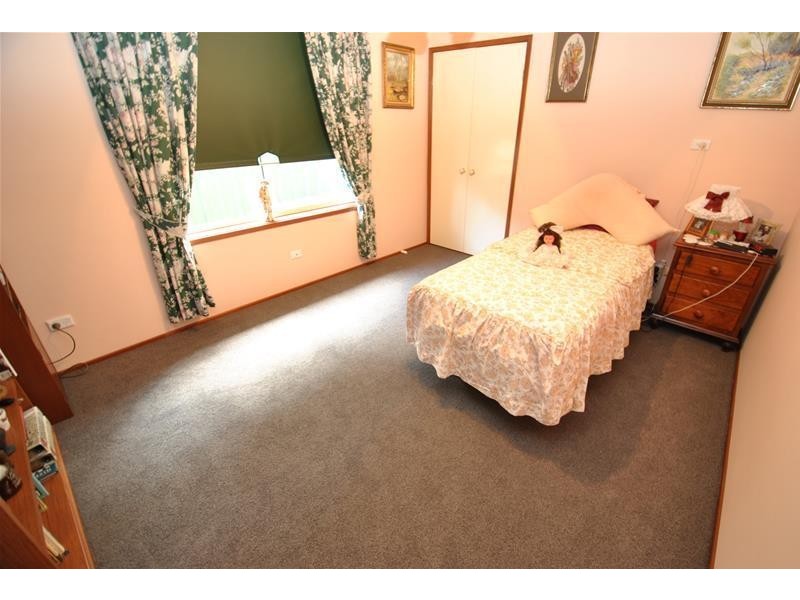 94 Greenbank Grove, Culburra Beach NSW 2540