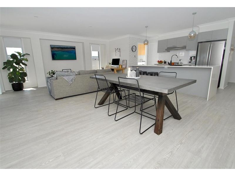 12 Petrel Close, South Nowra NSW 2541