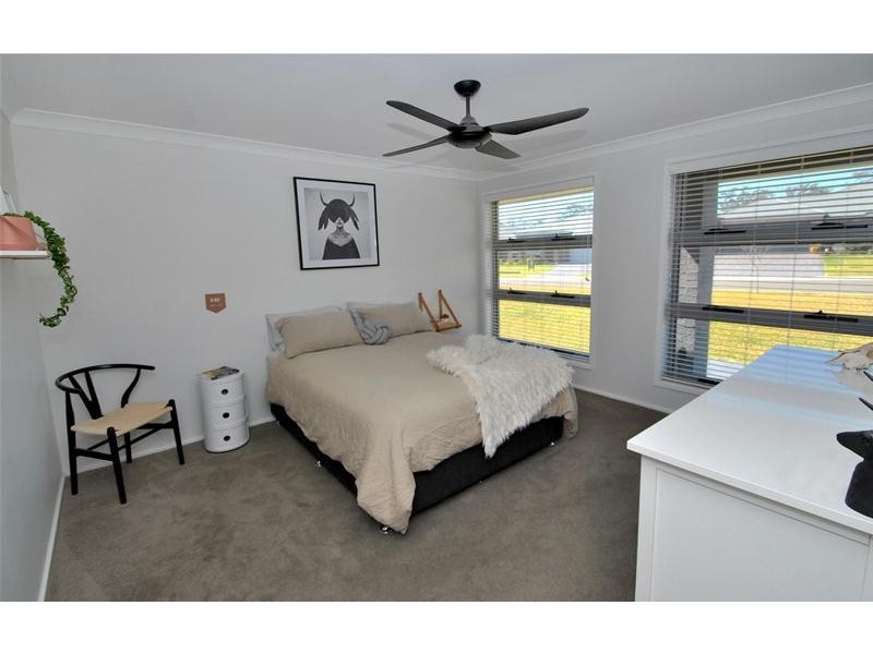 12 Petrel Close, South Nowra NSW 2541