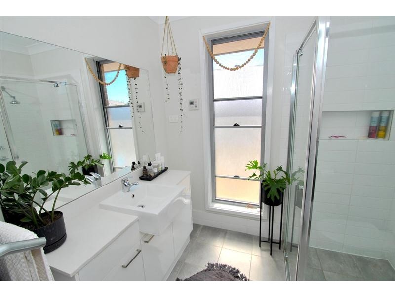 12 Petrel Close, South Nowra NSW 2541