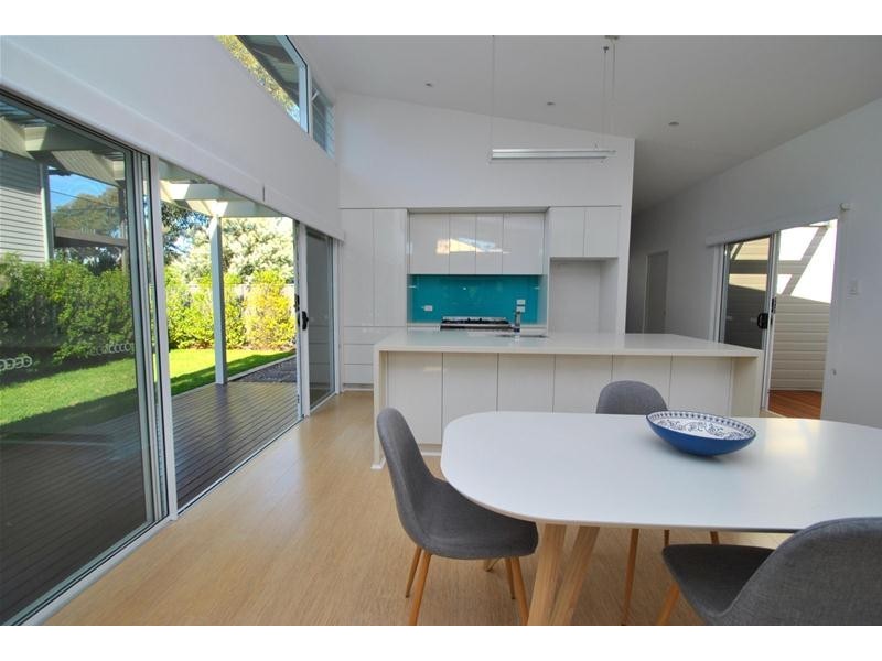 4 Sandlewood Cove, Callala Beach NSW 2540