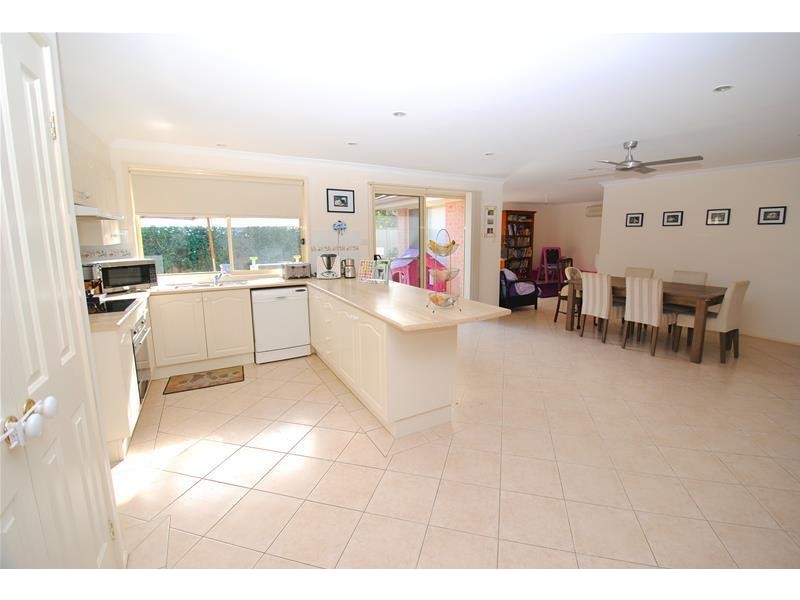 20 Tidy Close, Callala Bay NSW 2540