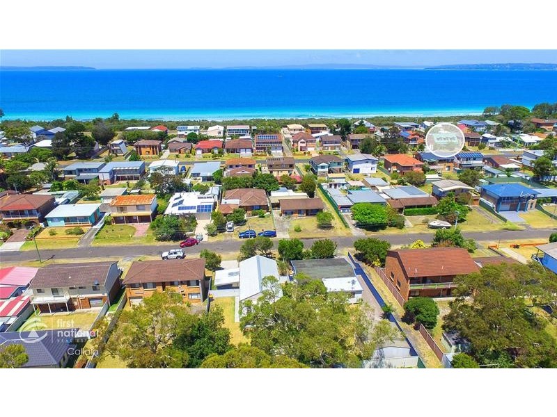 17 Lennox Road, Callala Beach NSW 2540