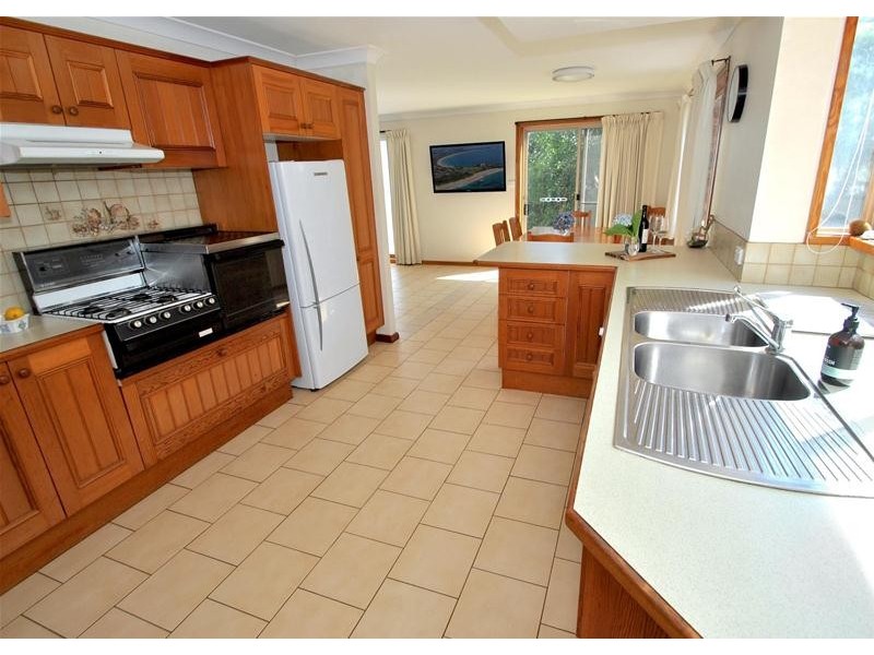 3 Lee Street, Culburra Beach NSW 2540