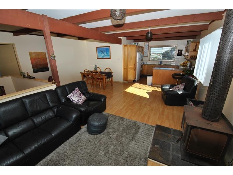 43 Orsova Parade, Orient Point NSW 2540