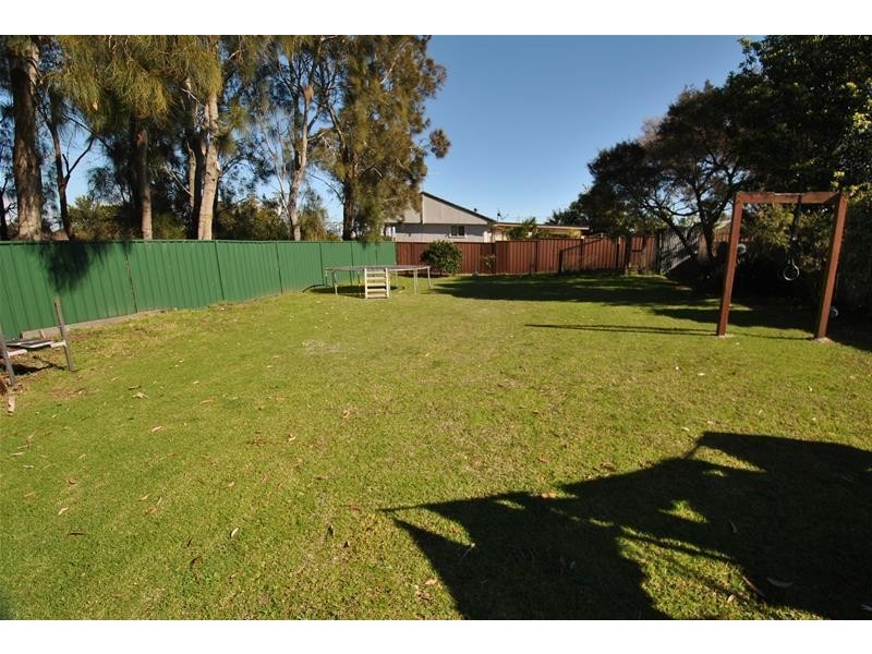 43 Orsova Parade, Orient Point NSW 2540