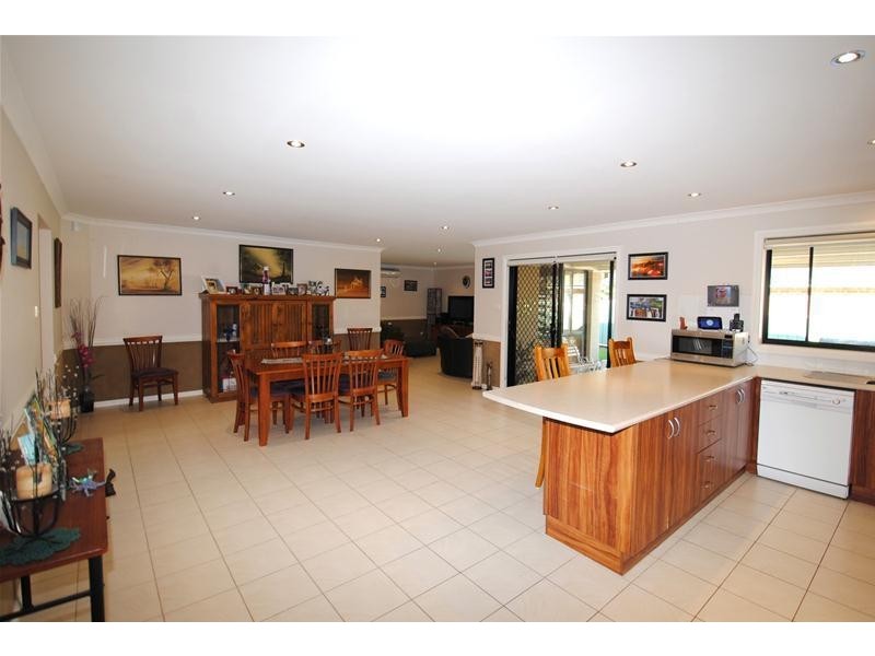9 Carson Crescent, Callala Bay NSW 2540