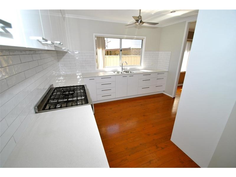 13 Park Row, Culburra Beach NSW 2540