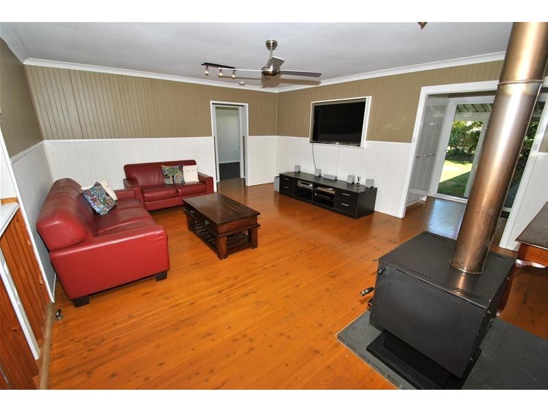 13 Park Row, Culburra Beach NSW 2540