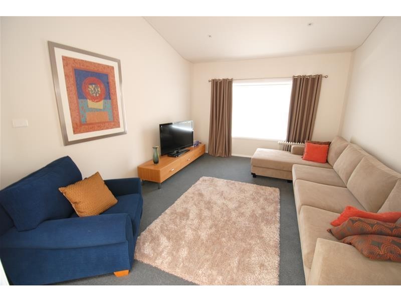 4 Whistler Street, Culburra Beach NSW 2540