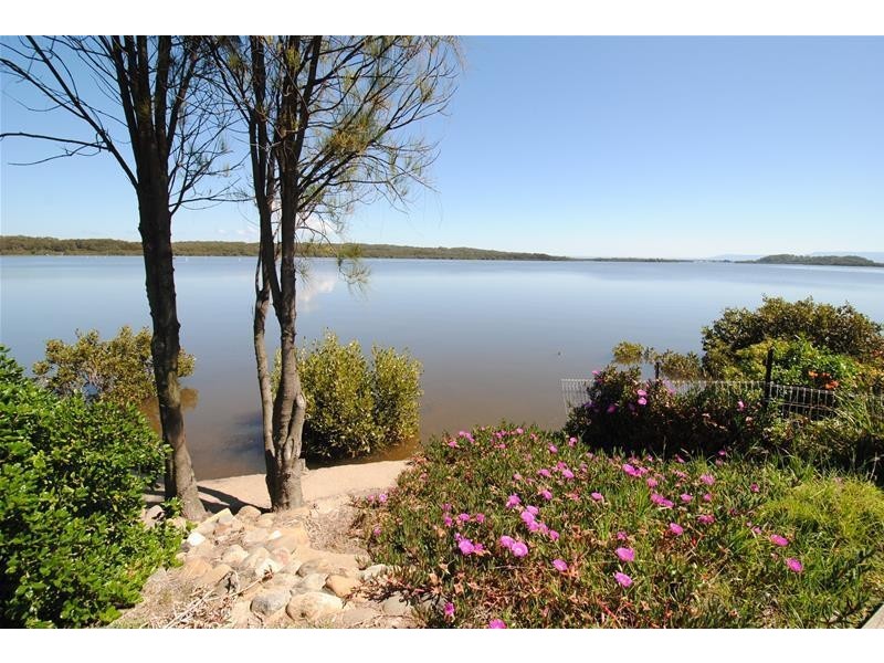 4 Whistler Street, Culburra Beach NSW 2540