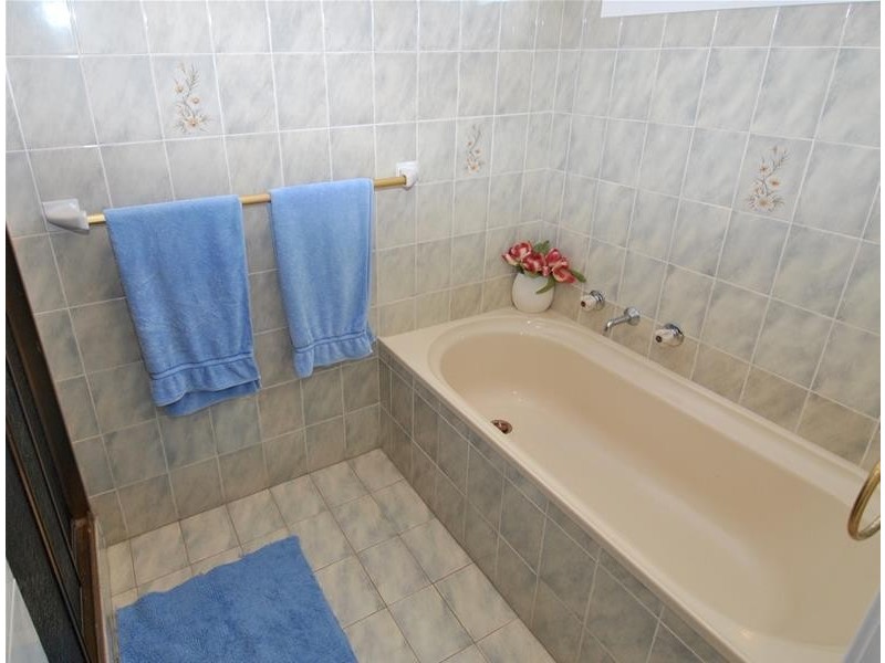 11 Allerton Avenue, Culburra Beach NSW 2540