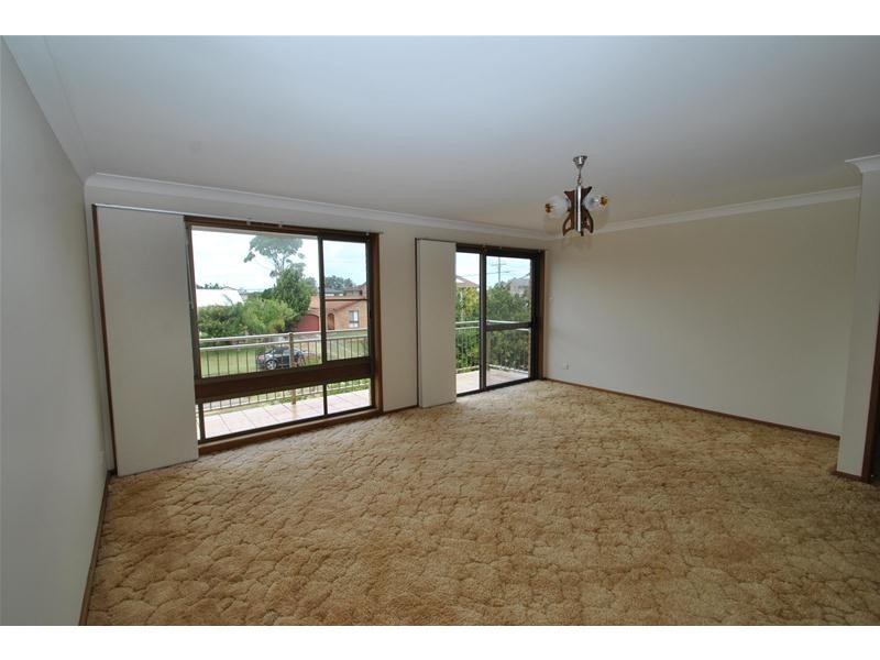 8 Lennox Road, Callala Beach NSW 2540