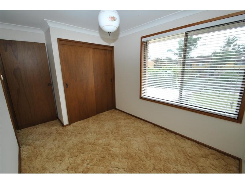 8 Lennox Road, Callala Beach NSW 2540