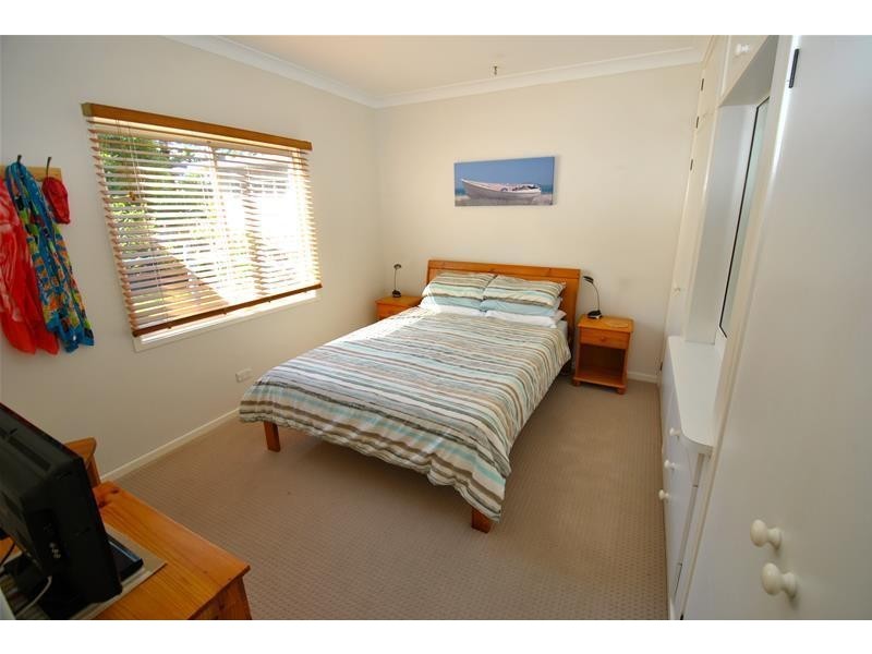 115 The Lake Circuit, Culburra Beach NSW 2540