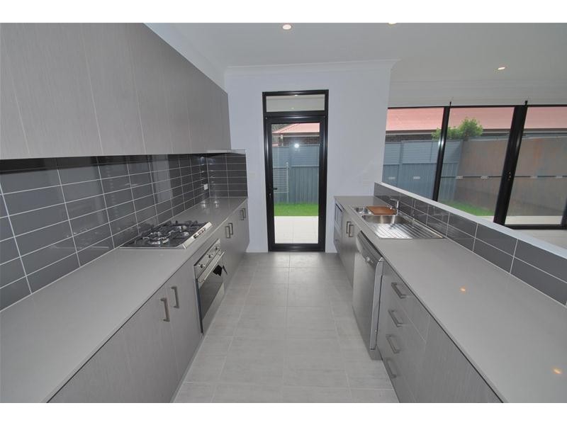 1/3 Sheaffe Street, Callala Bay NSW 2540