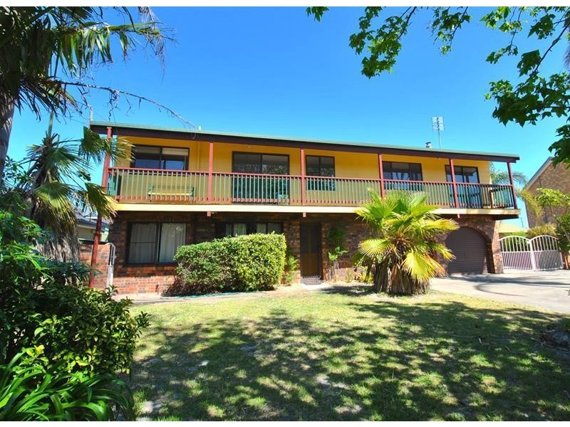 3 Verge Road, Callala Beach NSW 2540
