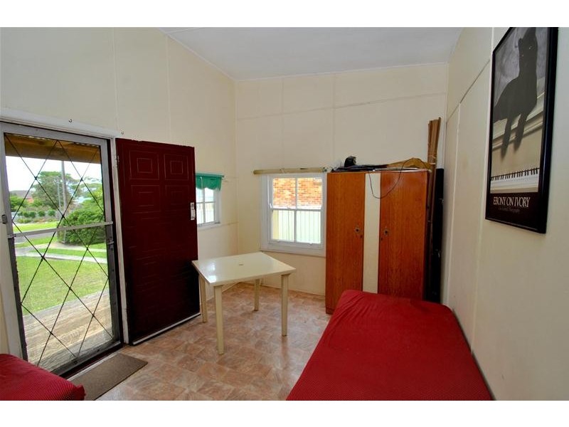 4 Otway Street, Orient Point NSW 2540