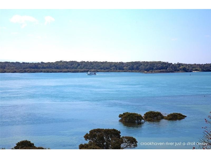 4 Otway Street, Orient Point NSW 2540