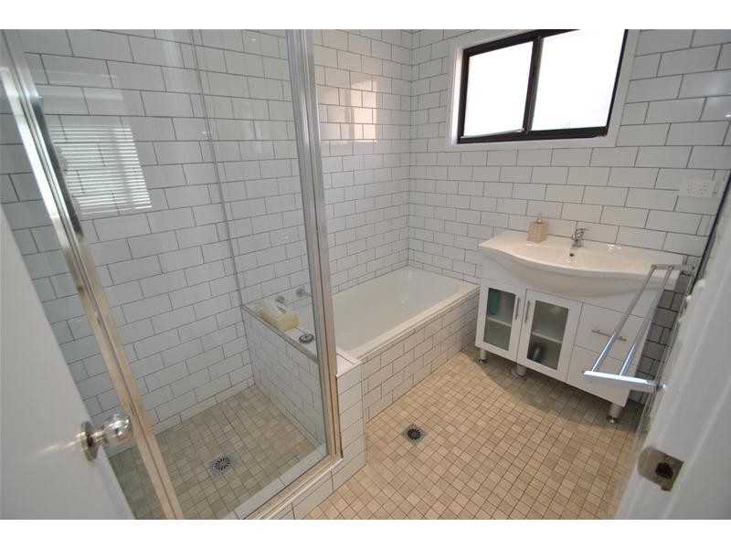 8 Glenholme Way, Culburra Beach NSW 2540