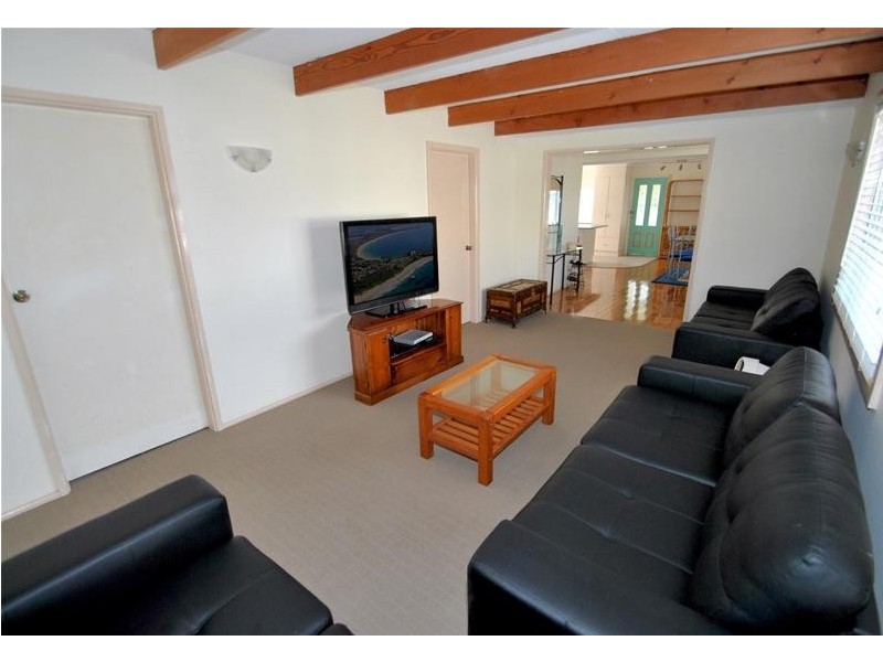 15 Carlton Crescent, Culburra Beach NSW 2540