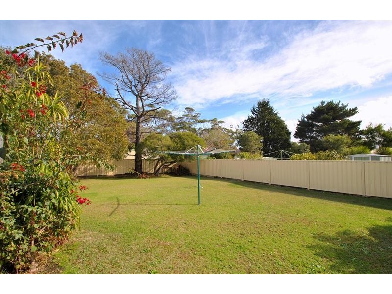 15 Carlton Crescent, Culburra Beach NSW 2540