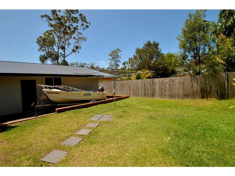 18 Emmett Street, Callala Bay NSW 2540