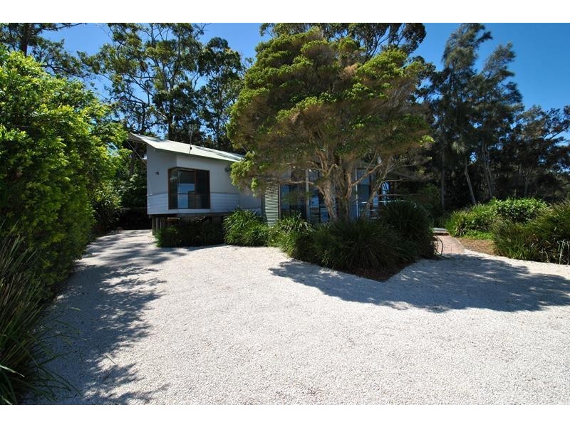 40 West Crescent, Culburra Beach NSW 2540