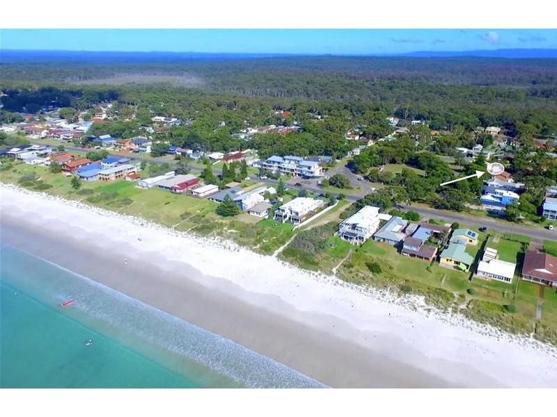 12 Parkes Crescent, Callala Beach NSW 2540