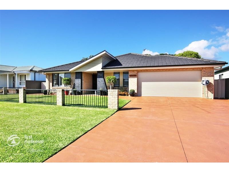 52 The Lake Circuit, Culburra Beach NSW 2540