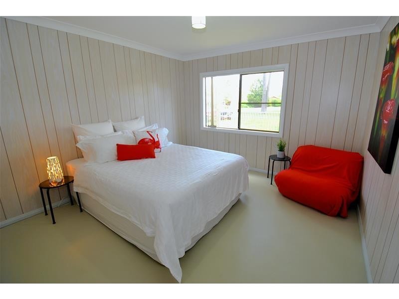 25 Sydney Avenue, Callala Bay NSW 2540