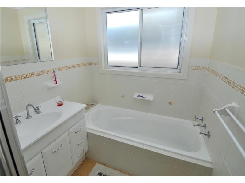 9 Sandlewood Cove, Callala Beach NSW 2540