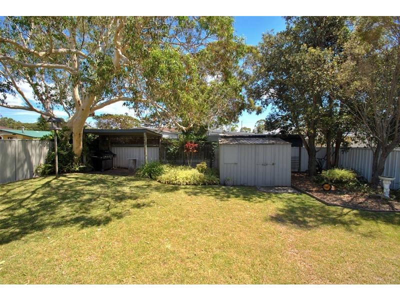 22 Verge Road, Callala Beach NSW 2540