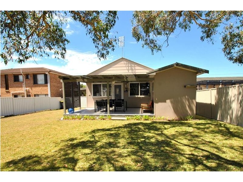 22 Verge Road, Callala Beach NSW 2540