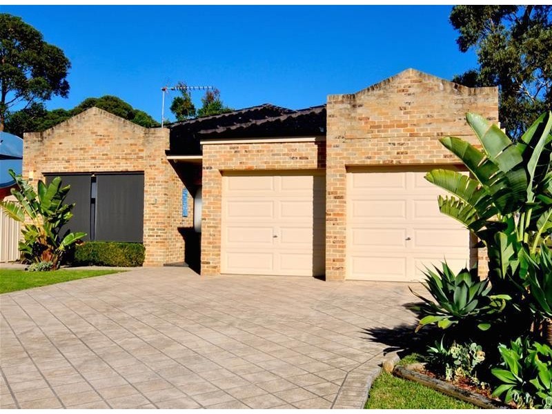 2 Superb Crescent, Callala Bay NSW 2540