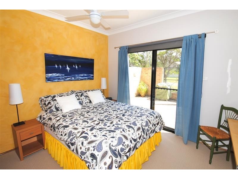2 Superb Crescent, Callala Bay NSW 2540