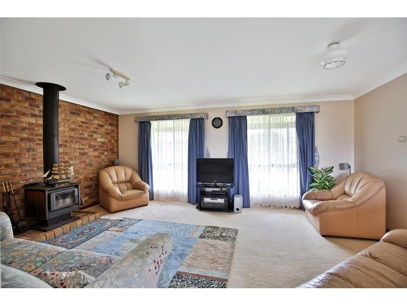 13 The Triangle, Culburra Beach NSW 2540