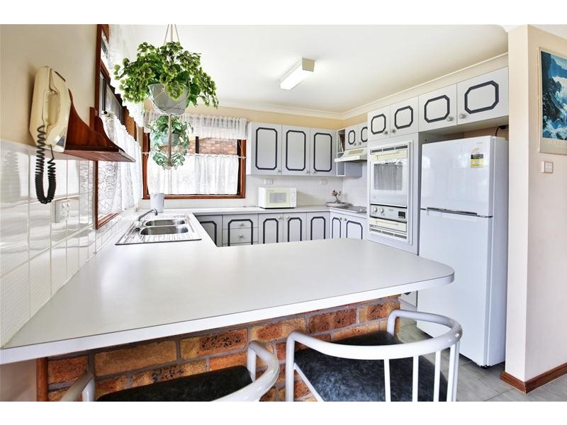 13 The Triangle, Culburra Beach NSW 2540