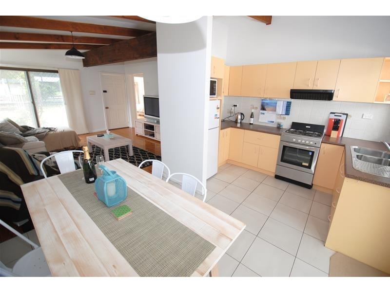 2 The Strand, Culburra Beach NSW 2540