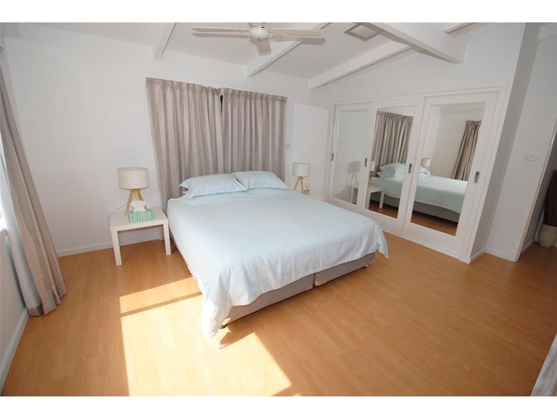 2 The Strand, Culburra Beach NSW 2540