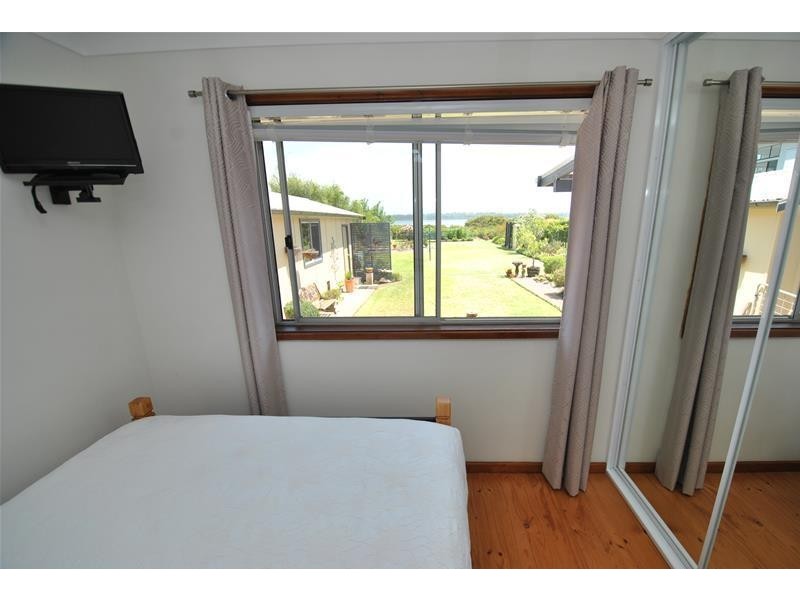 15 Brighton Parade, Culburra Beach NSW 2540