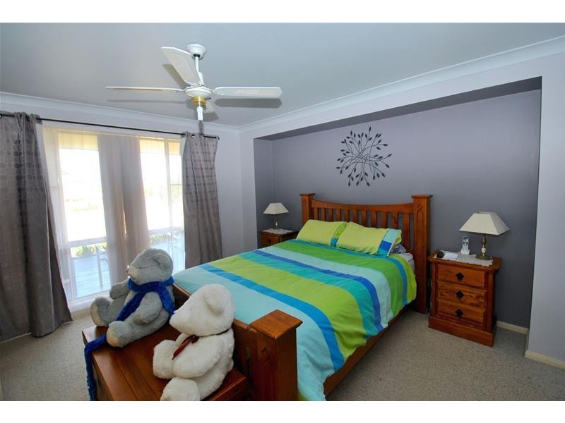 47  Stott Crescent, Callala Bay NSW 2540