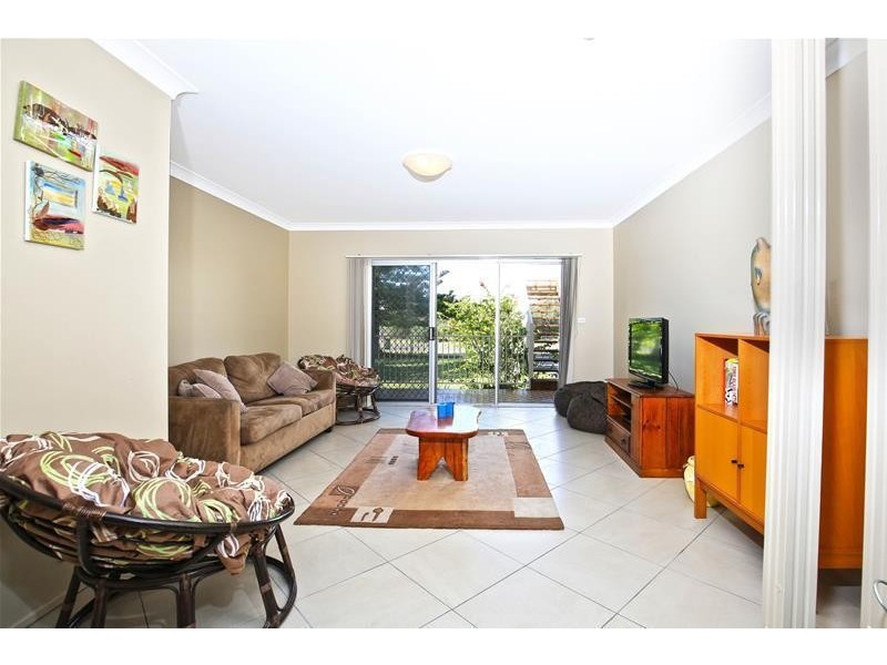 10 Quay Road, Callala Beach NSW 2540