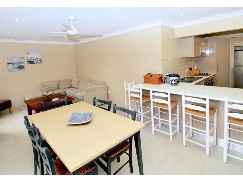 10 Quay Road, Callala Beach NSW 2540