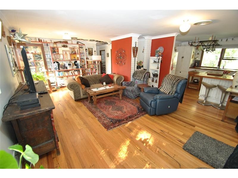 40 Orient Avenue, Orient Point NSW 2540