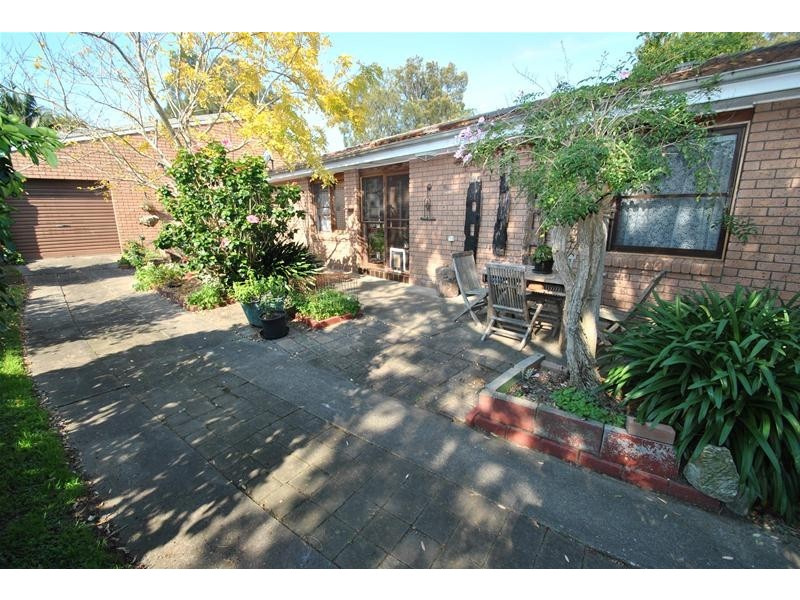 40 Orient Avenue, Orient Point NSW 2540